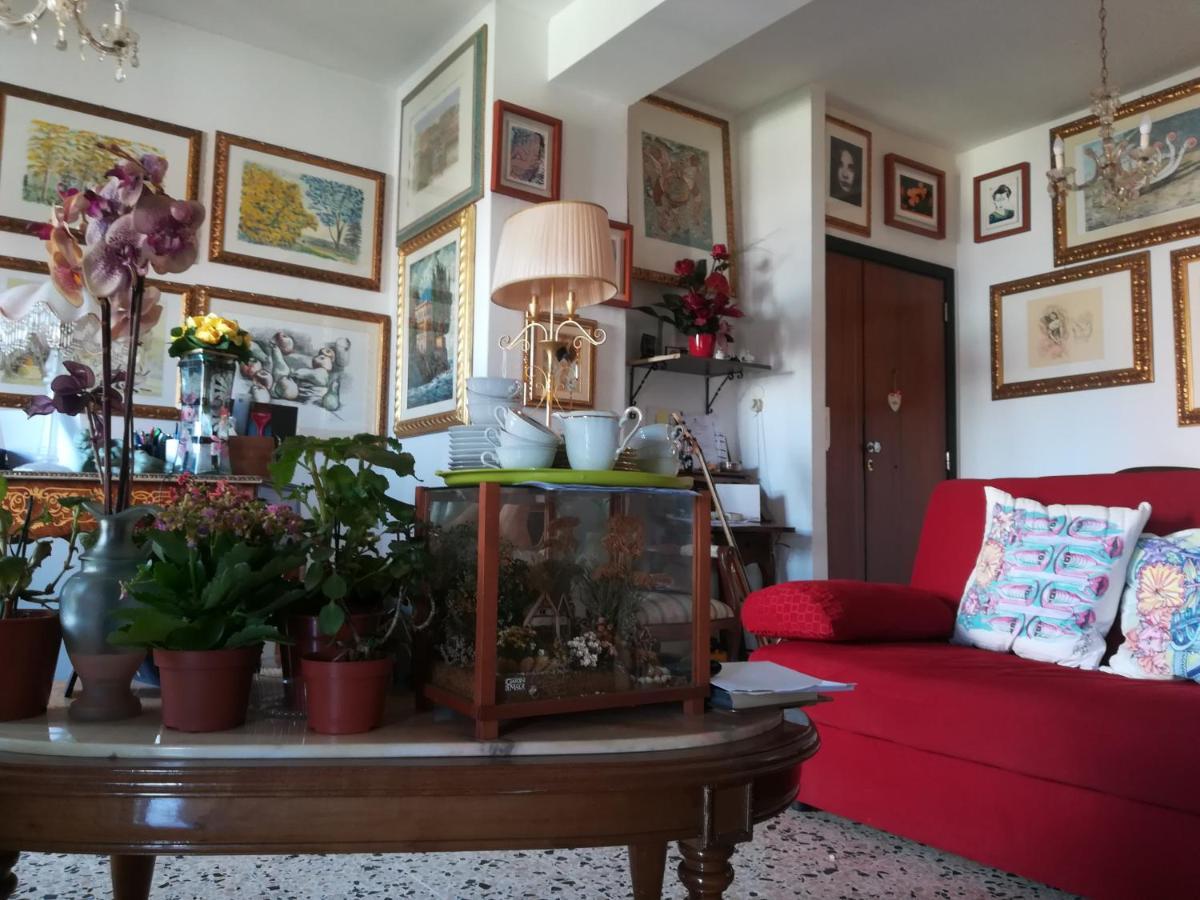 Domus Aurea Bed & Breakfast Ористано Екстериор снимка