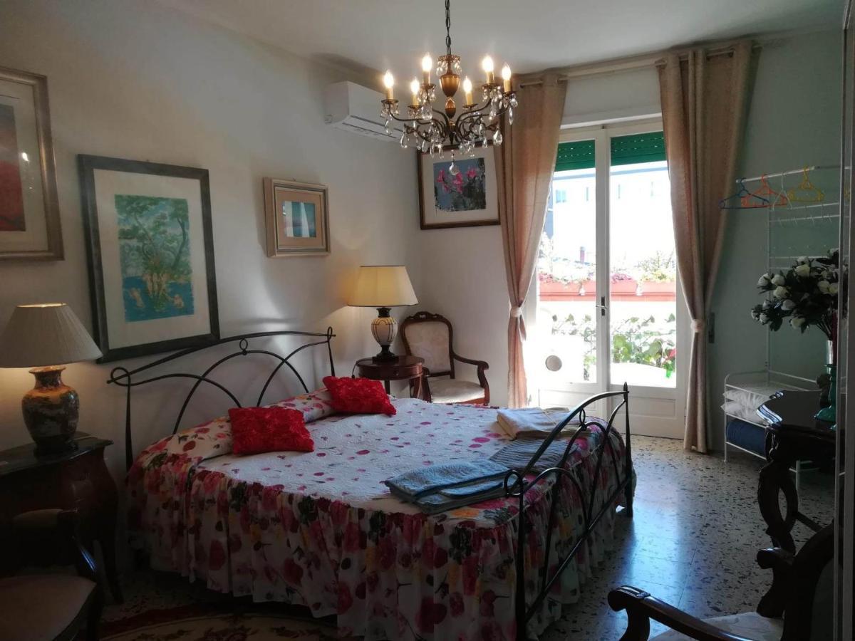 Domus Aurea Bed & Breakfast Ористано Екстериор снимка