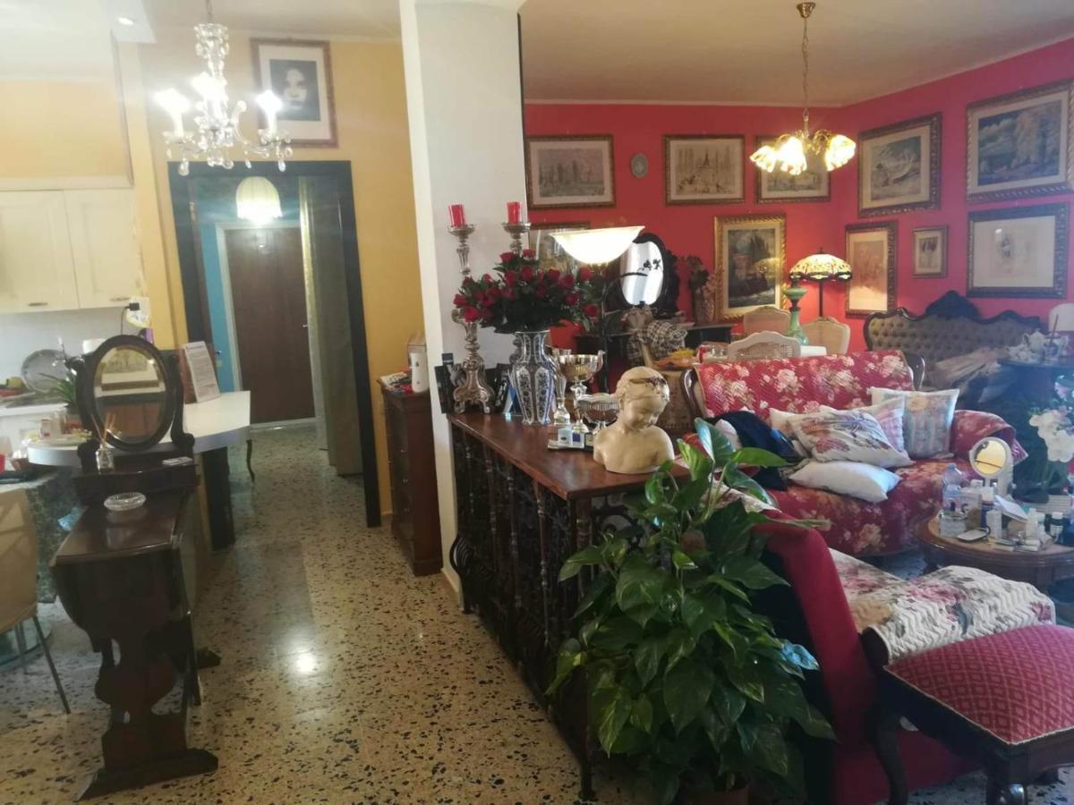 Domus Aurea Bed & Breakfast Ористано Екстериор снимка